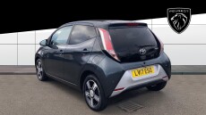 Toyota Aygo 1.0 VVT-i X-Clusiv 2 5dr x-shift Petrol Hatchback